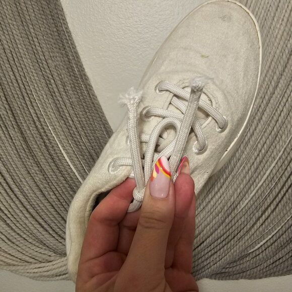 Allbirds Wool Runners in Ivory Sz 9 - Picture 10 of 11